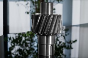 heavy load spur gear assemblies for heavy duty